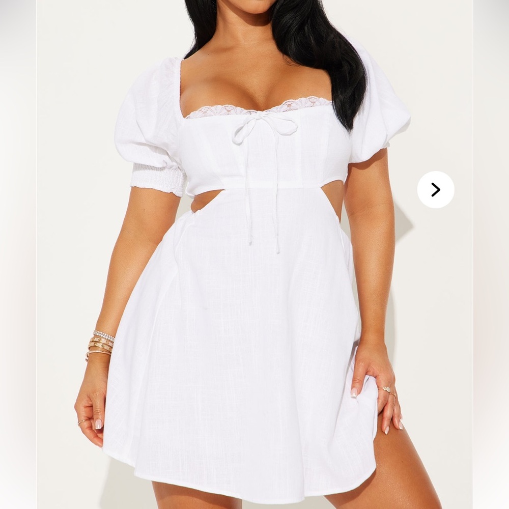 Elegant White Puff Sleeve Dress